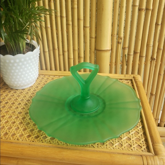 Vtg Frosted Green Depression Glass Plate - Picture 2 of 5